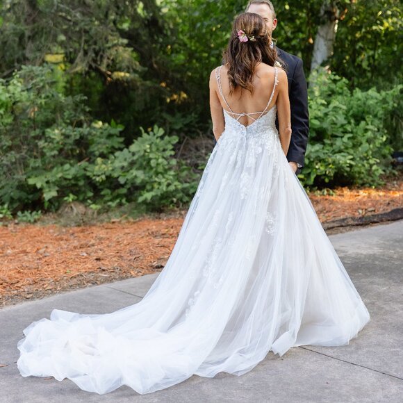 Stella York, Hazel Wedding Dress 6886, Size 6 - altered to 4, Color IV/MC-PL - Picture 4 of 15